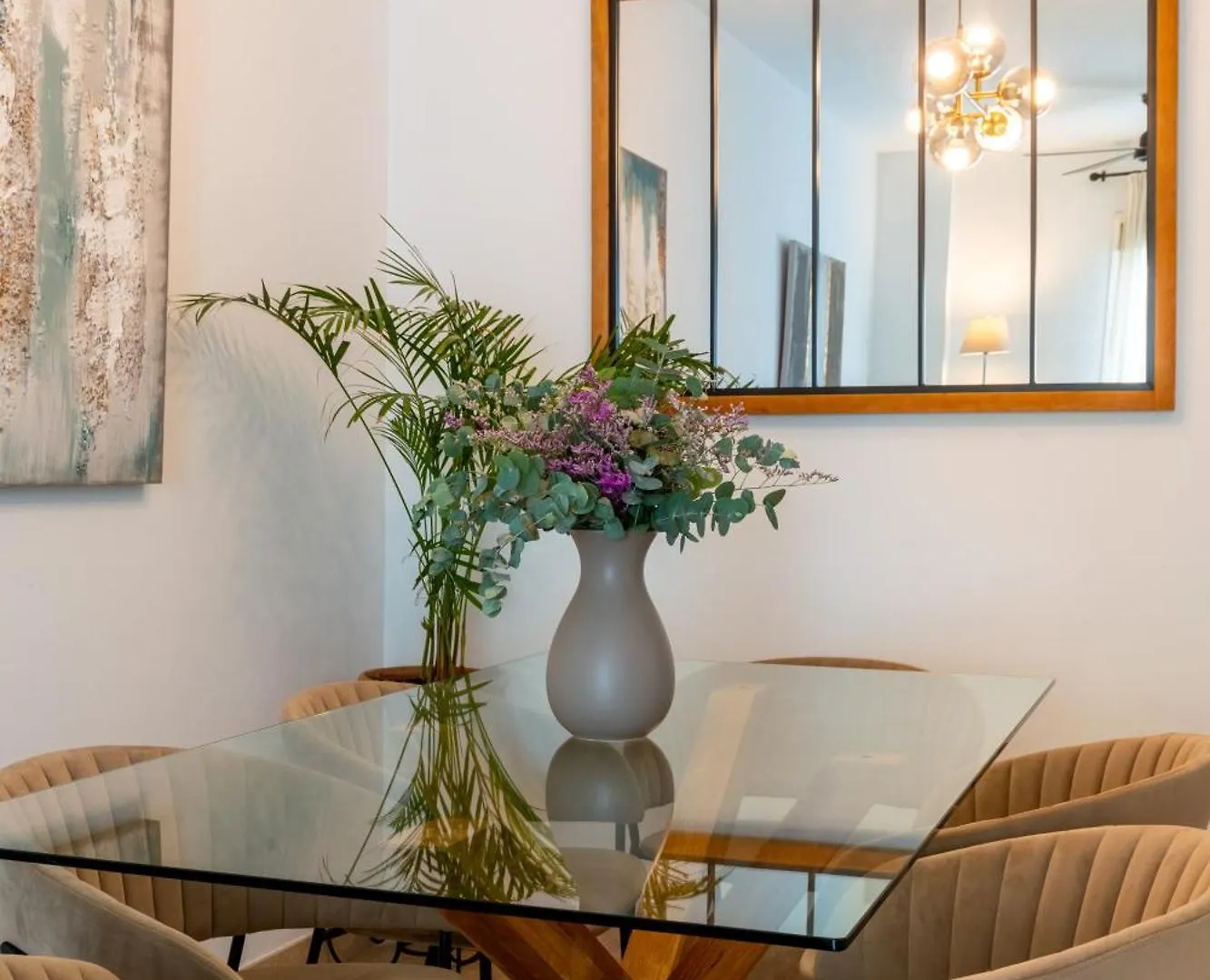 3 Habitaciones Y 2 Banos Junto Al Rio 세비야