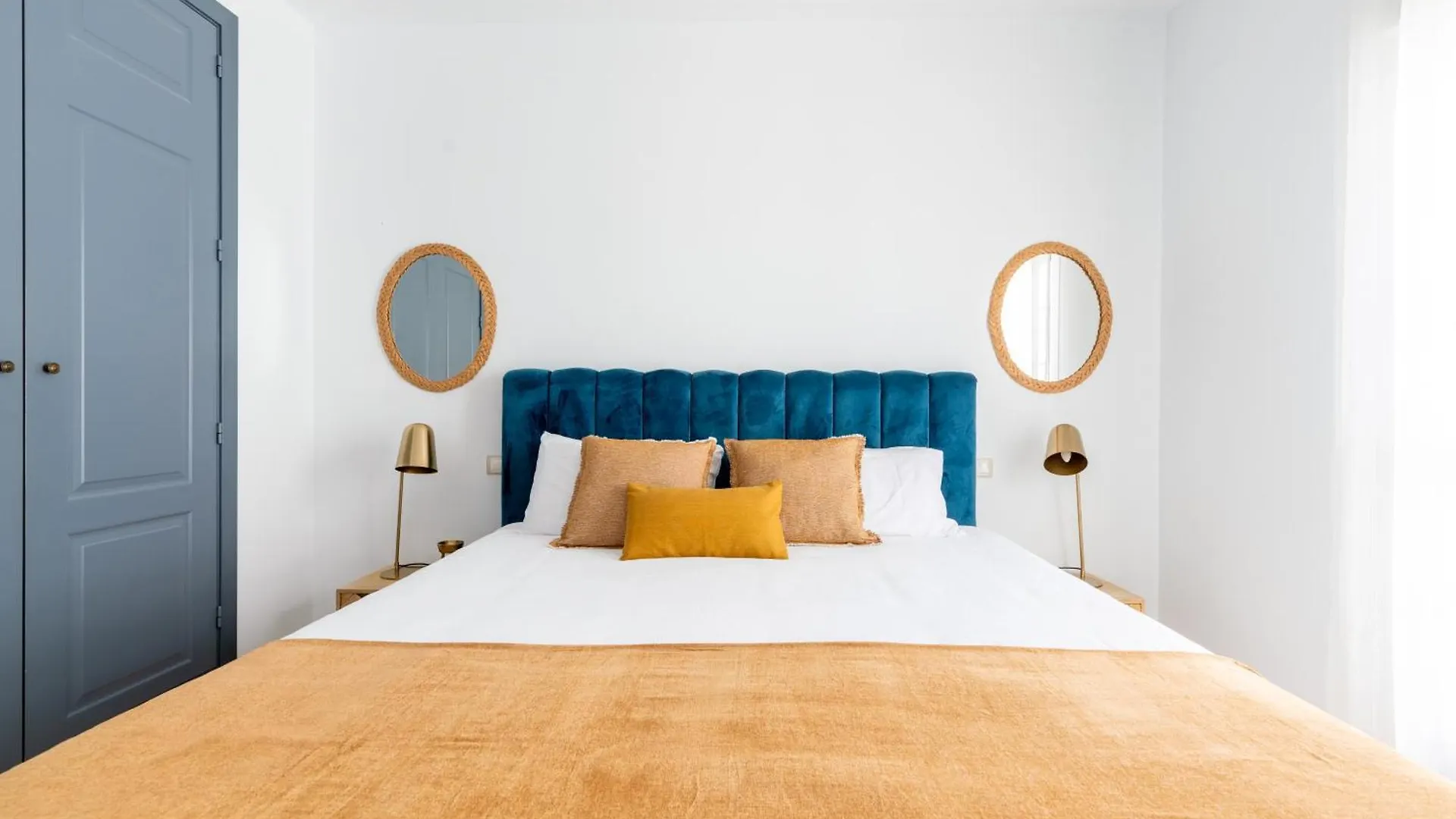 아파트 3 Habitaciones Y 2 Banos Junto Al Rio 세비야