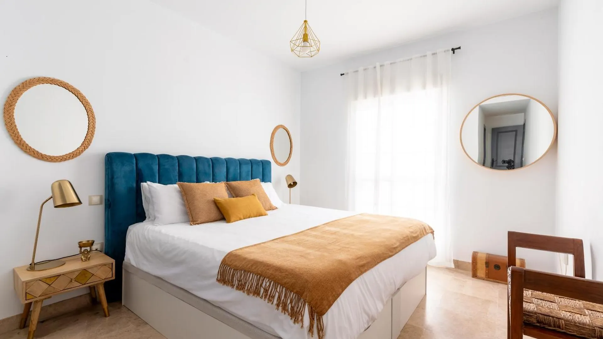 3 Habitaciones Y 2 Banos Junto Al Rio Seville