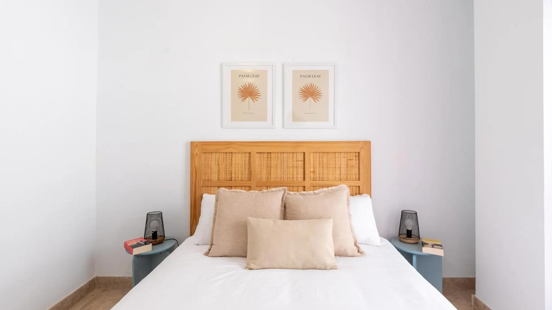 3 Habitaciones Y 2 Banos Junto Al Rio Seville Spain