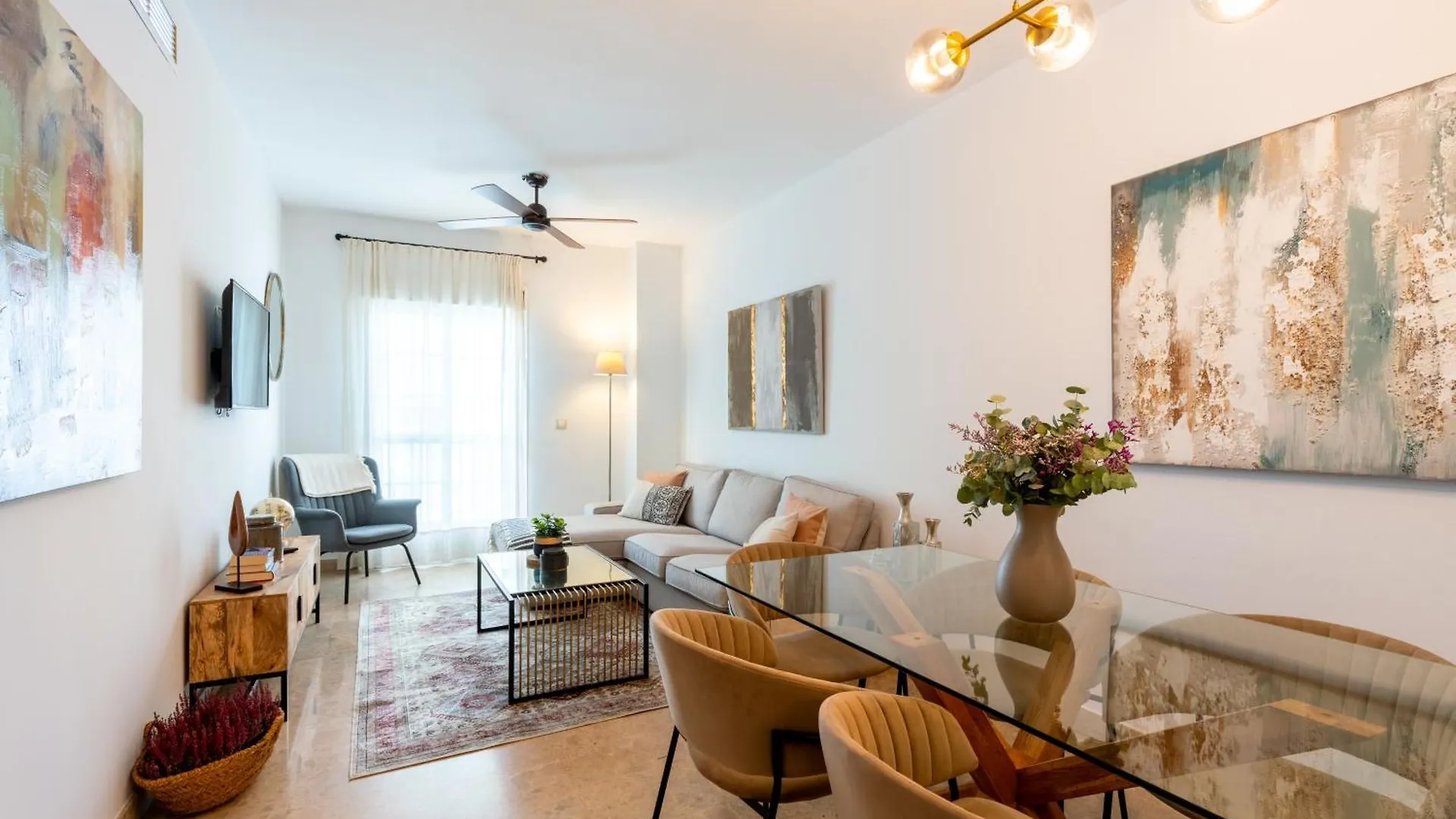3 Habitaciones Y 2 Banos Junto Al Rio Seville